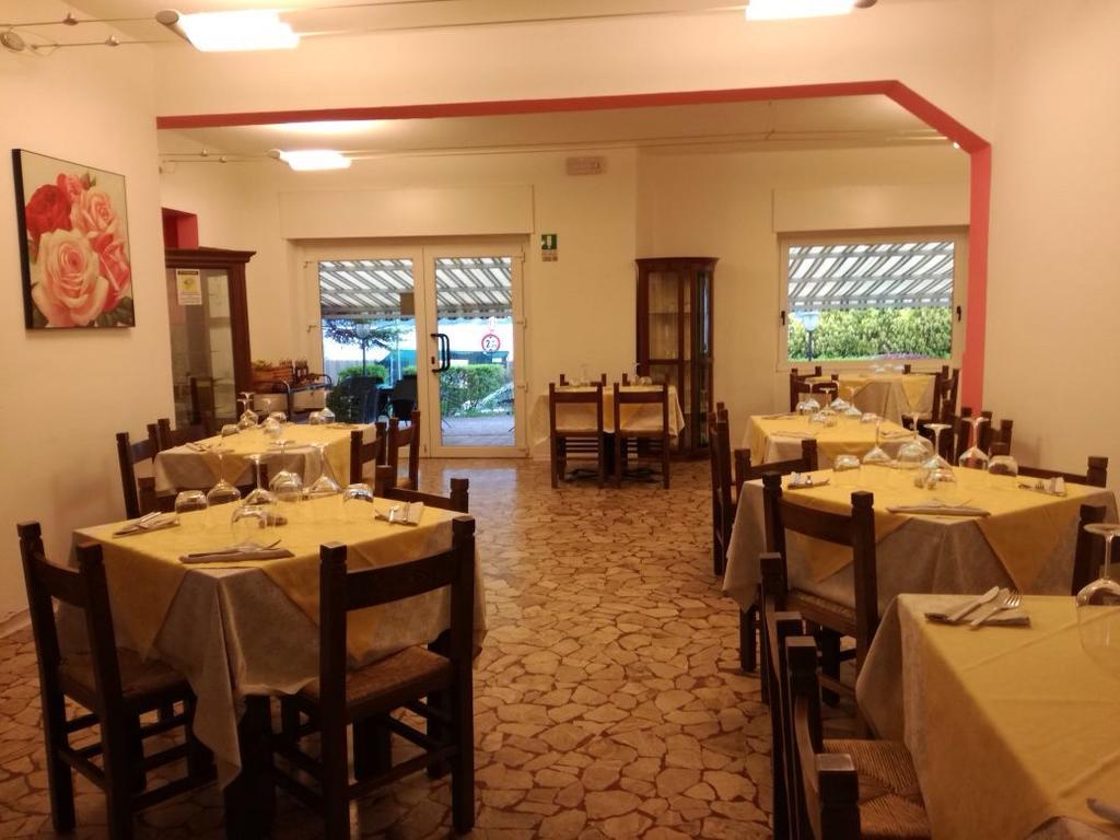 Hotel Pizzeria Mezzolago Pergine Valsugana Kültér fotó