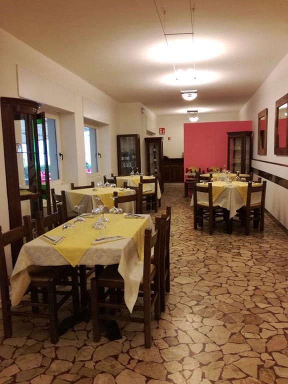 Hotel Pizzeria Mezzolago Pergine Valsugana Kültér fotó