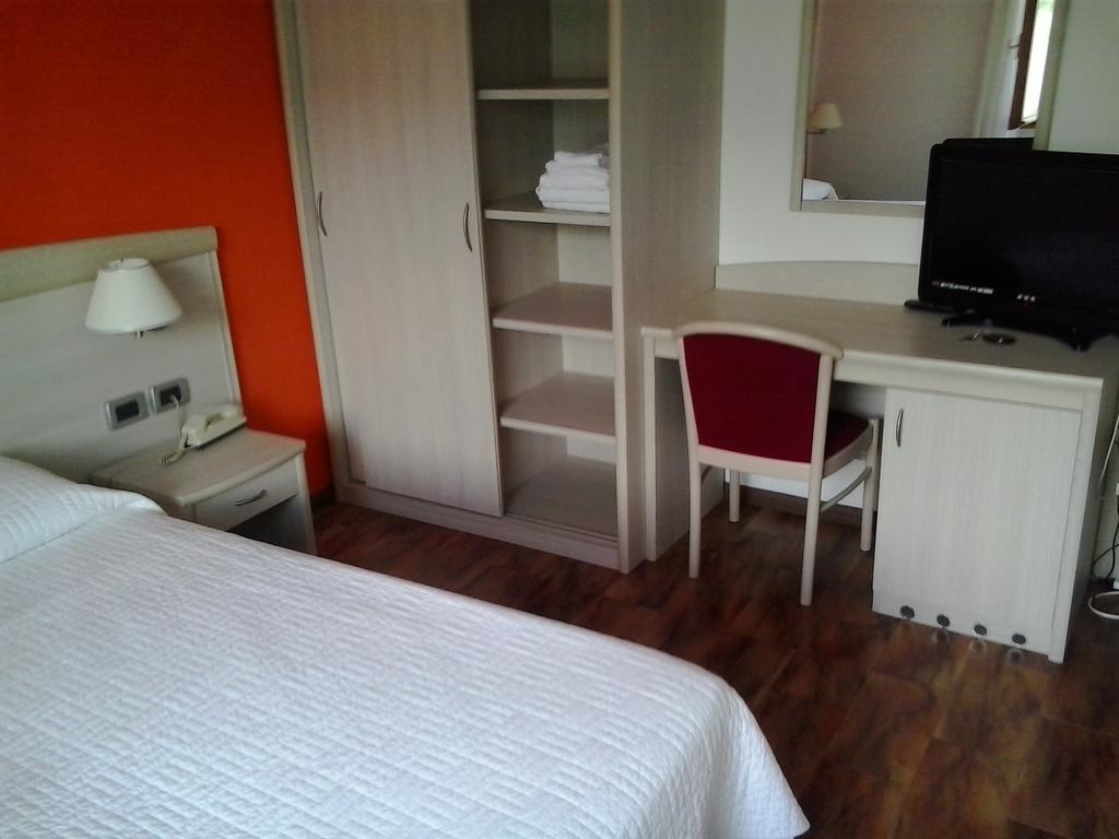 Hotel Pizzeria Mezzolago Pergine Valsugana Kültér fotó