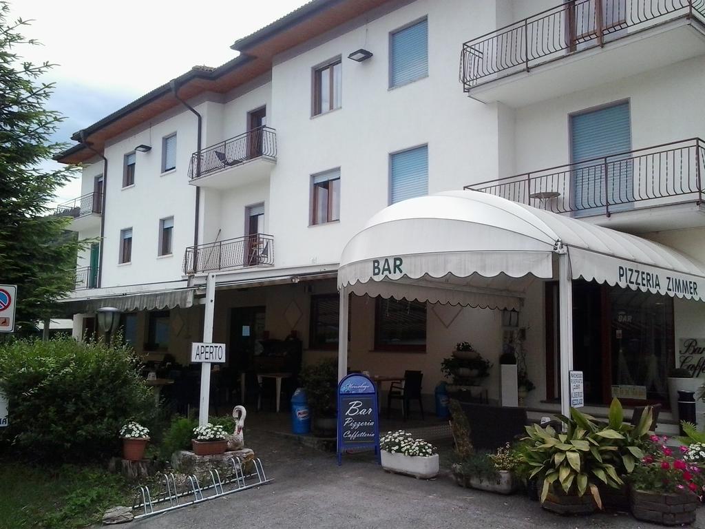Hotel Pizzeria Mezzolago Pergine Valsugana Kültér fotó